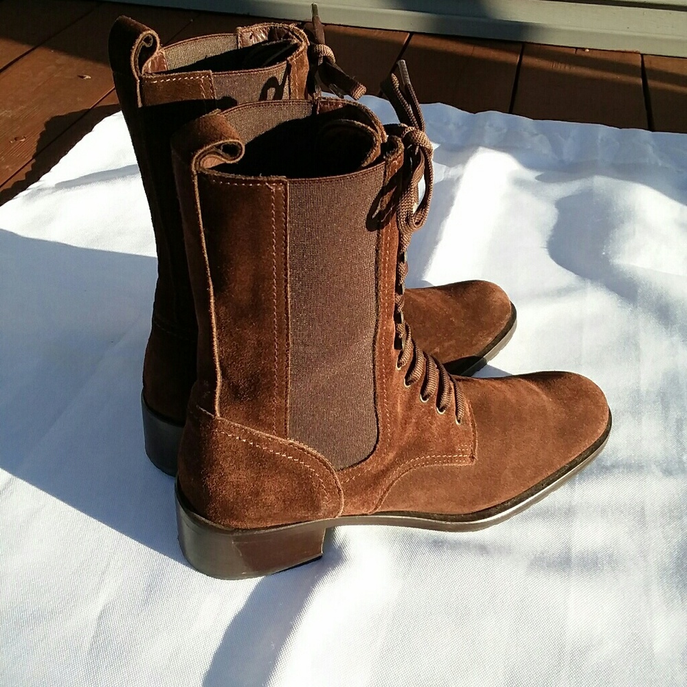 BOB'S  ITALIAN SHOEMAKER SUEDE BOOTS BROWN SIZE: 6